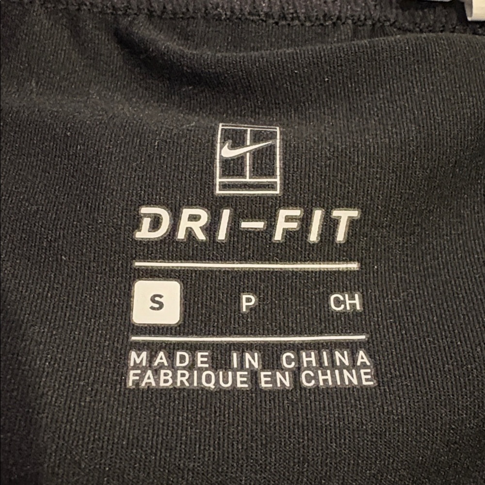 Nike Black Pleated Tennis Skirt with White Trim - S new condition! 😎🖤 - Picture 5 of 7